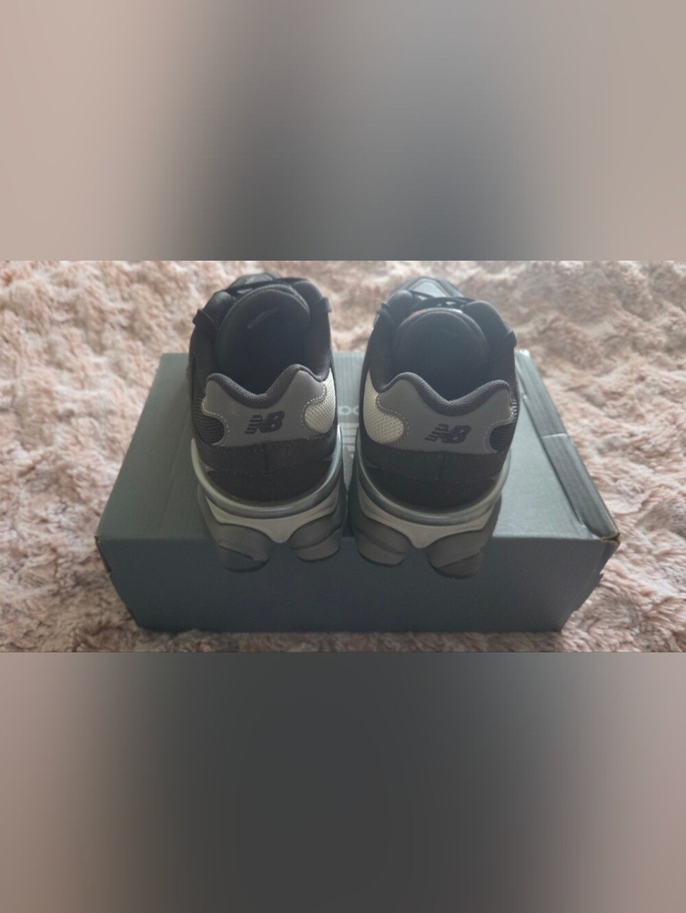 New Balance - Picture 5 of 7